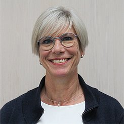 Frau Dipl.-Kffr. Dagmar Nickel